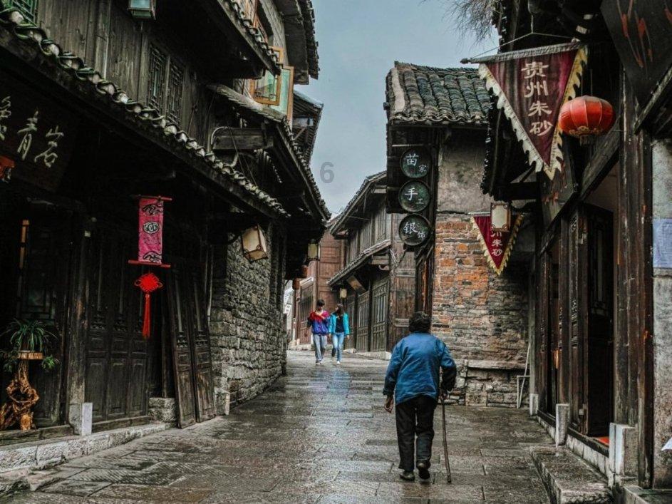观点指数：价格监管放松 多地“定制”购房优惠政策